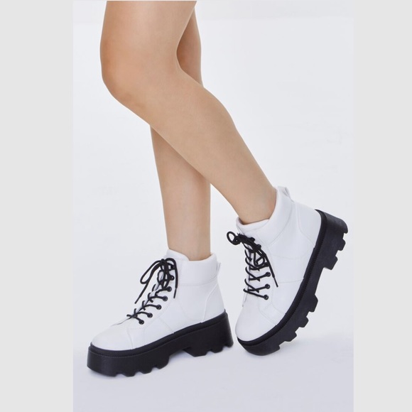 Forever 21 Chunky White Booties - Picture 9 of 9